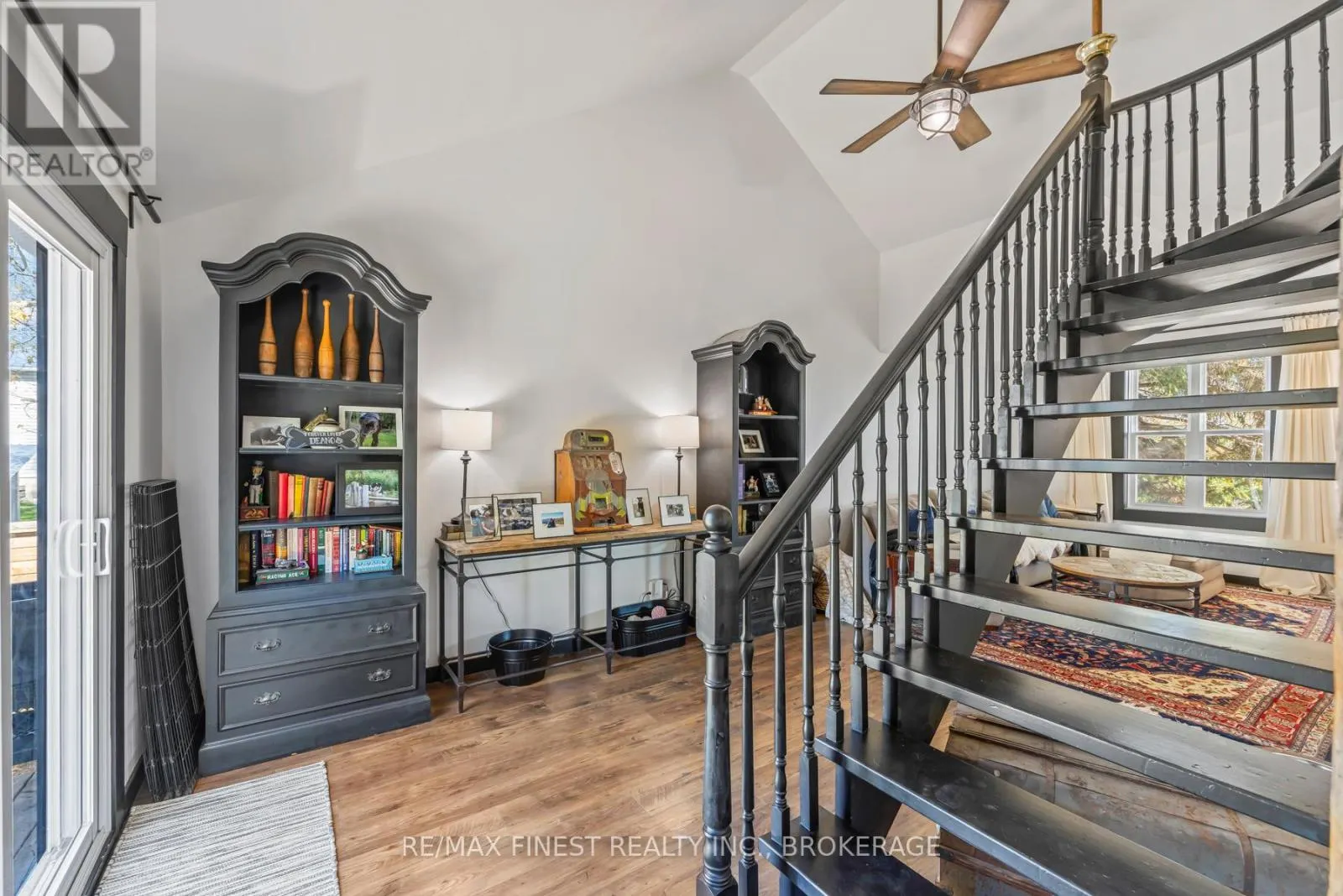 2313 SYDENHAM ROAD