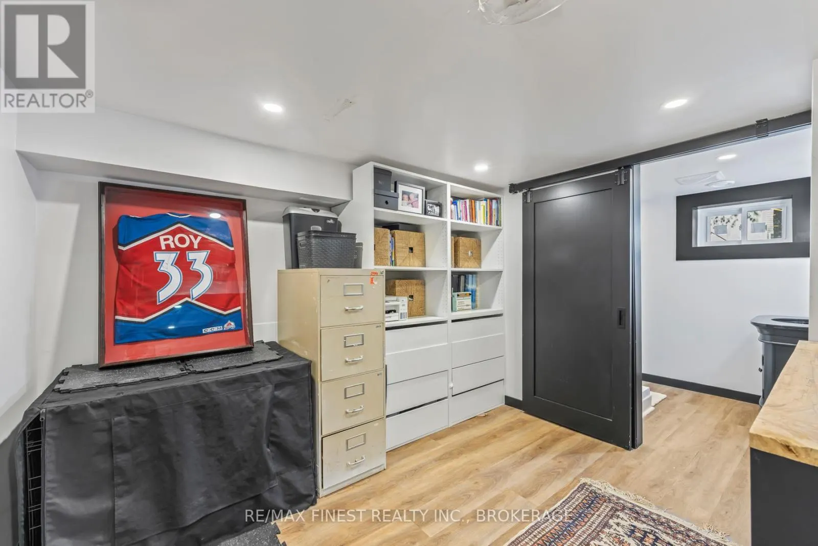 2313 SYDENHAM ROAD