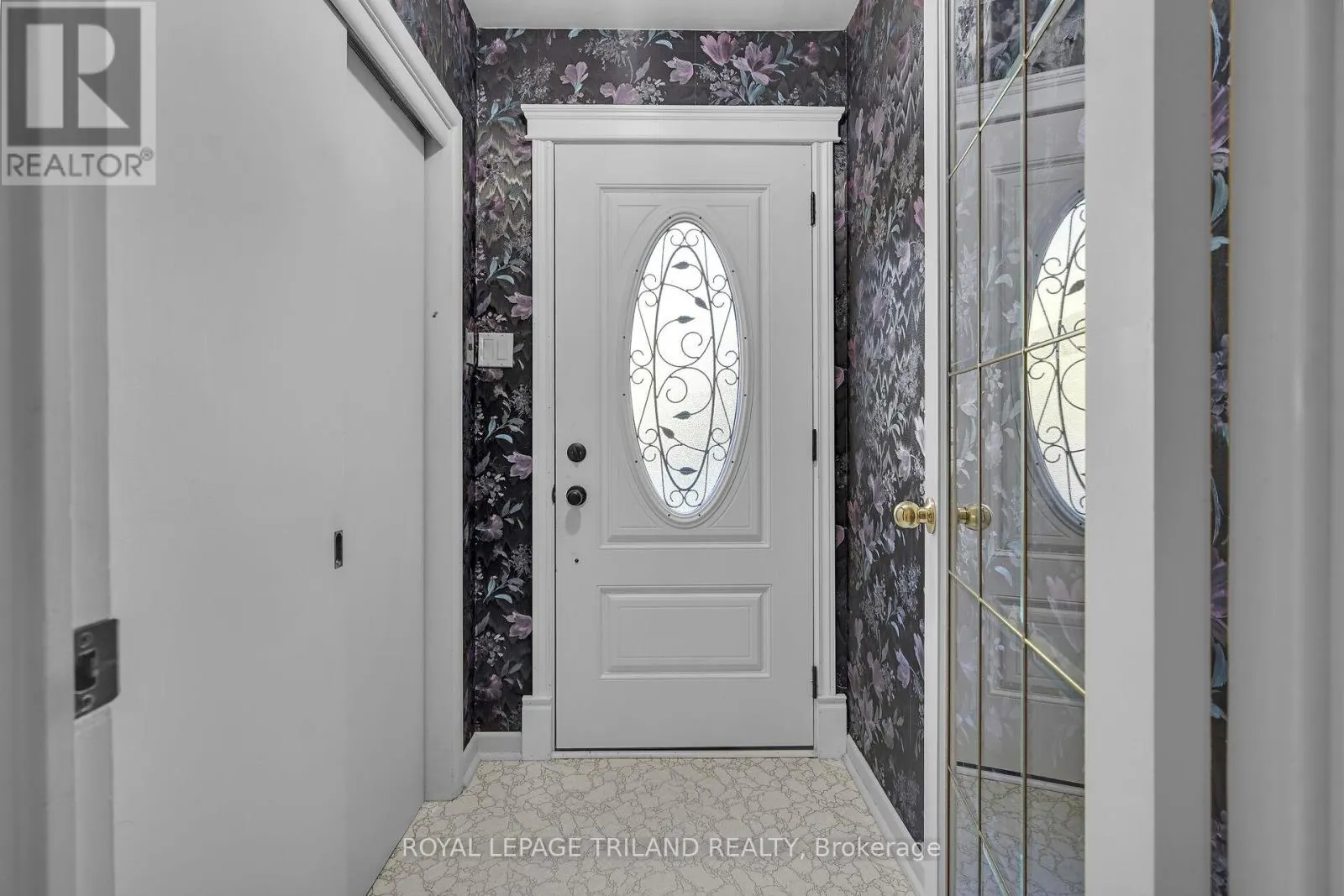 21 LANGTON ROAD