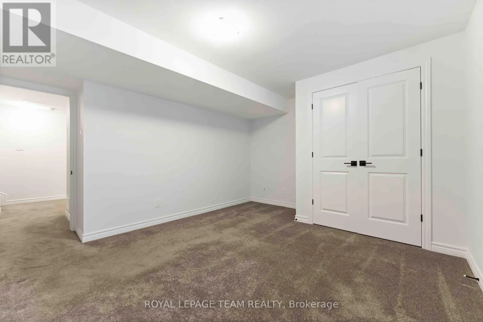 1010 BRIAN GOOD AVENUE