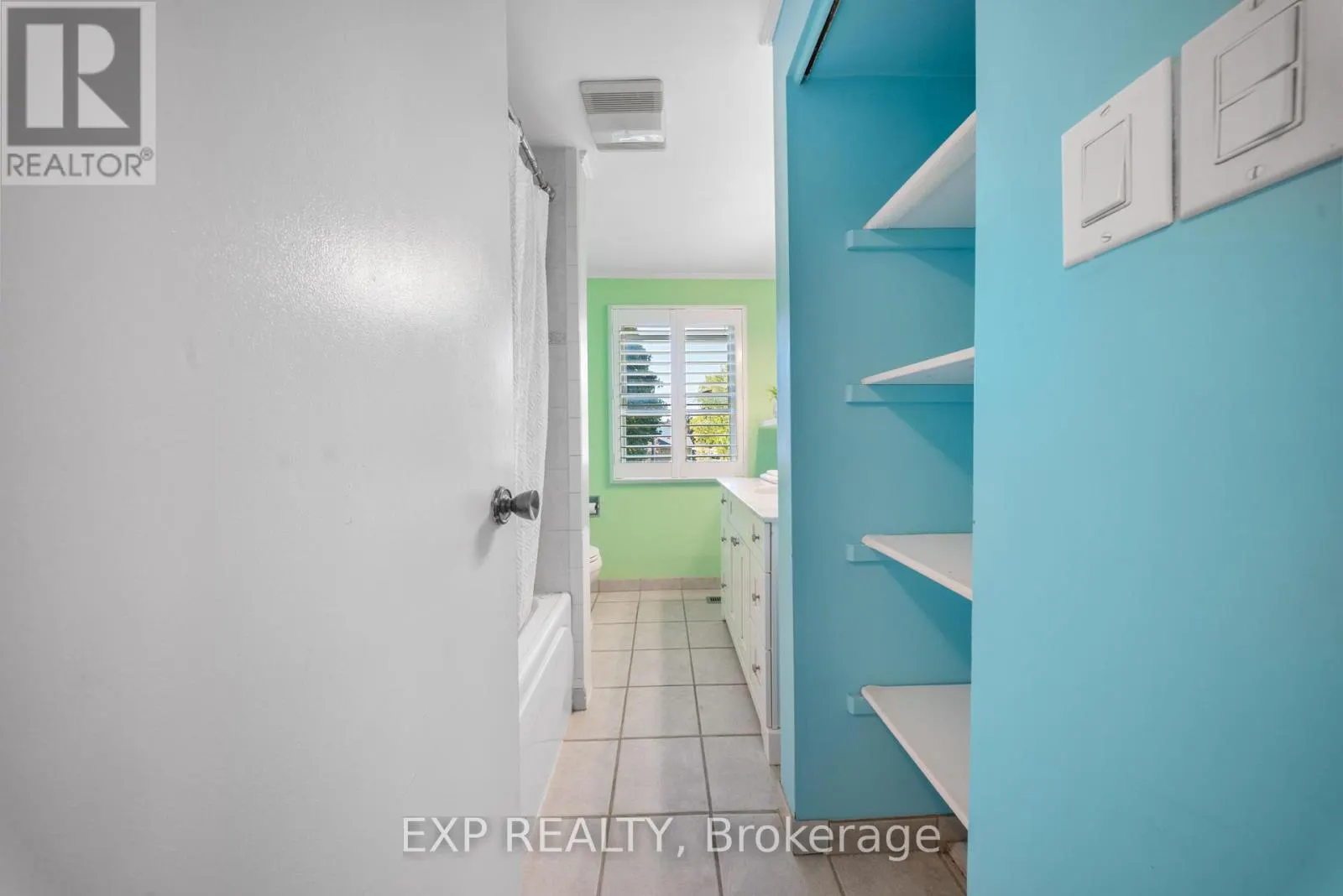 54 PATHFINDER CRESCENT