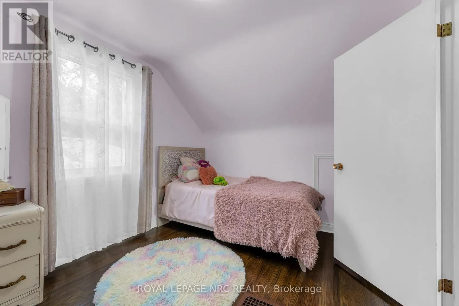 475 EAST 38TH STREET