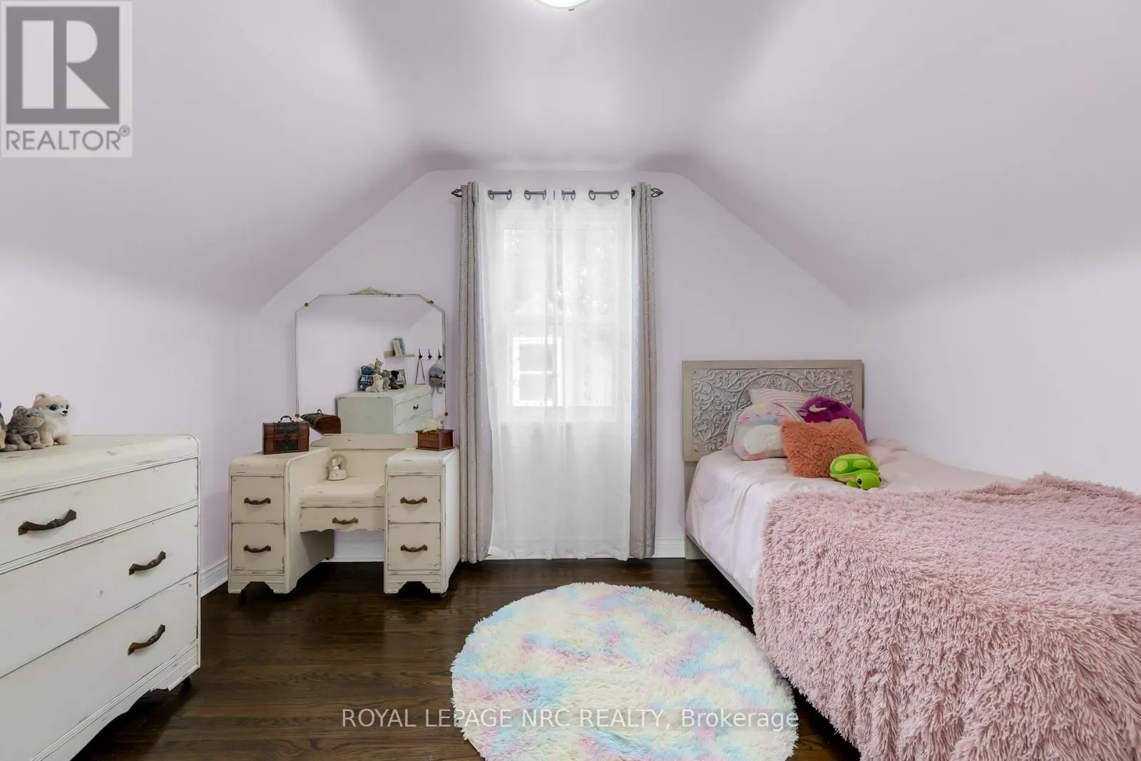 475 EAST 38TH STREET