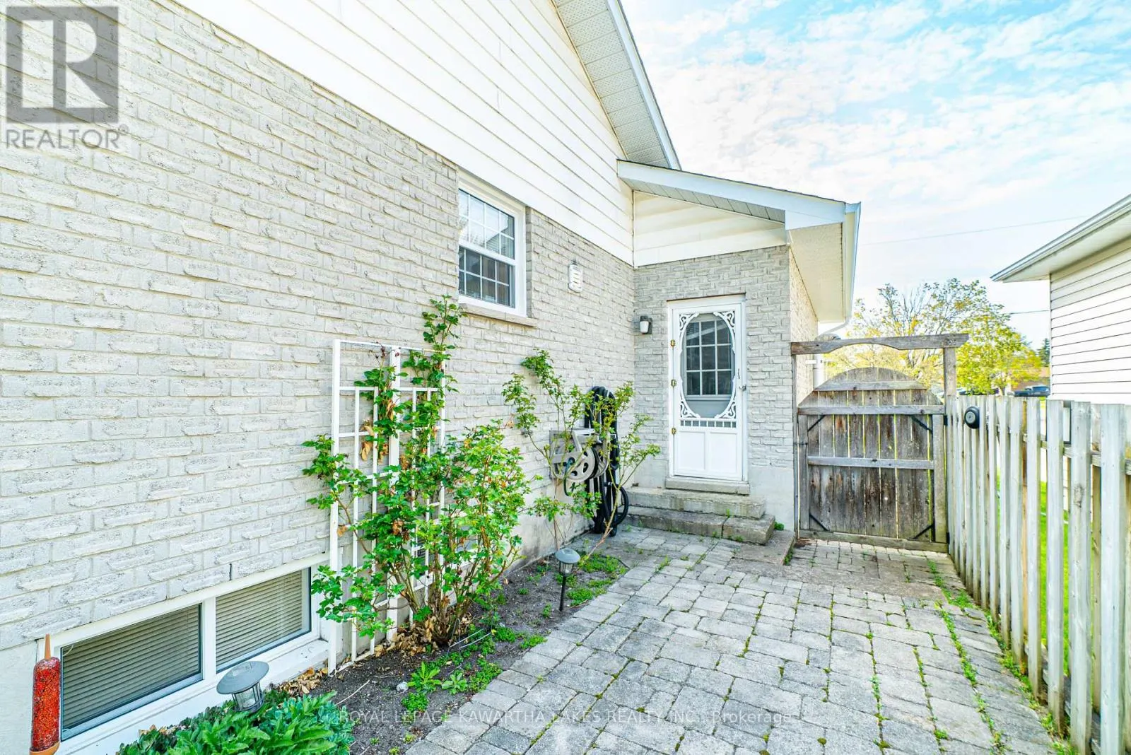 83 LORI BOULEVARD