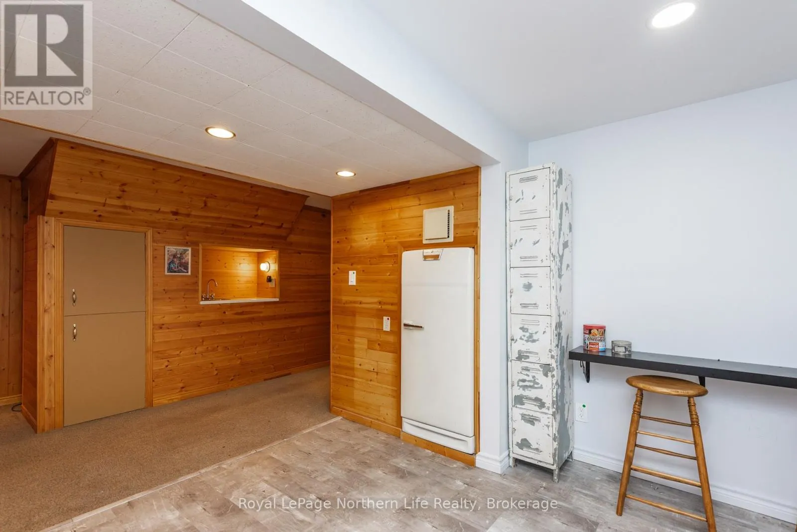 171 CAMPBELL AVENUE