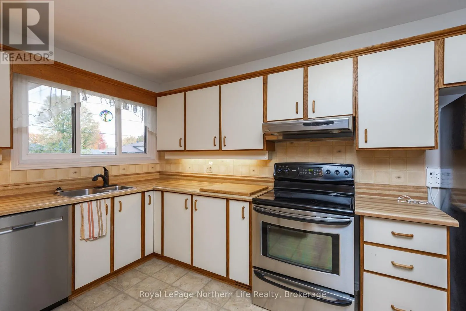 171 CAMPBELL AVENUE