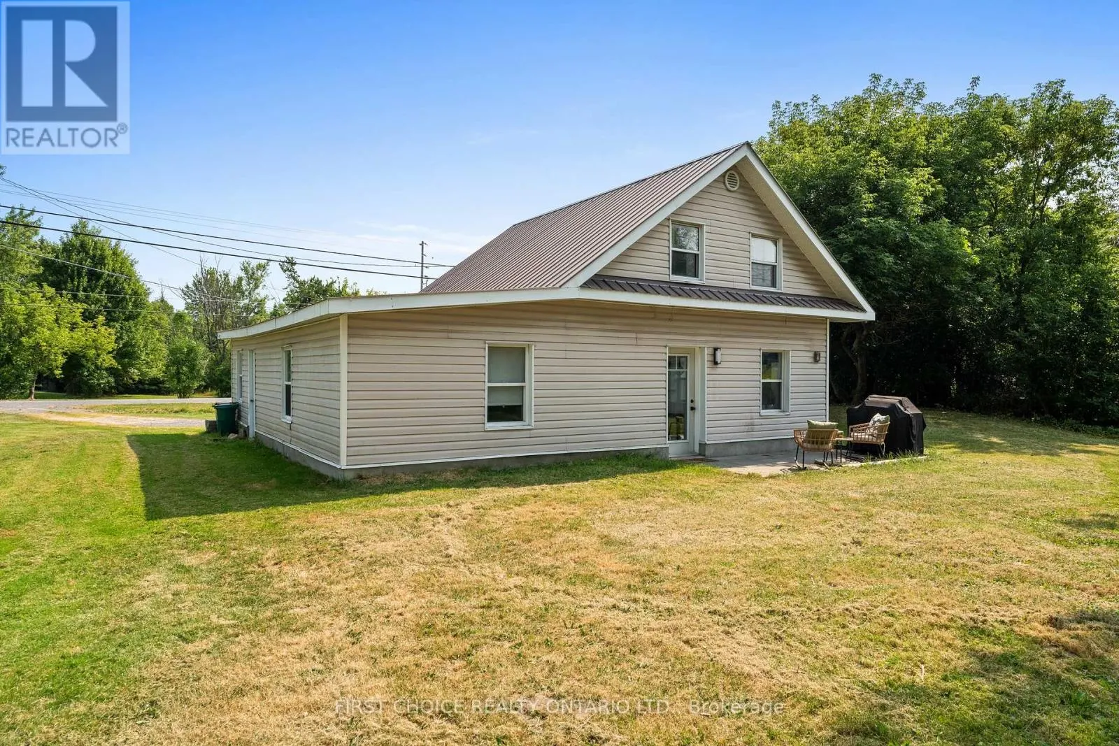 10 CAMPBELL REID COURT