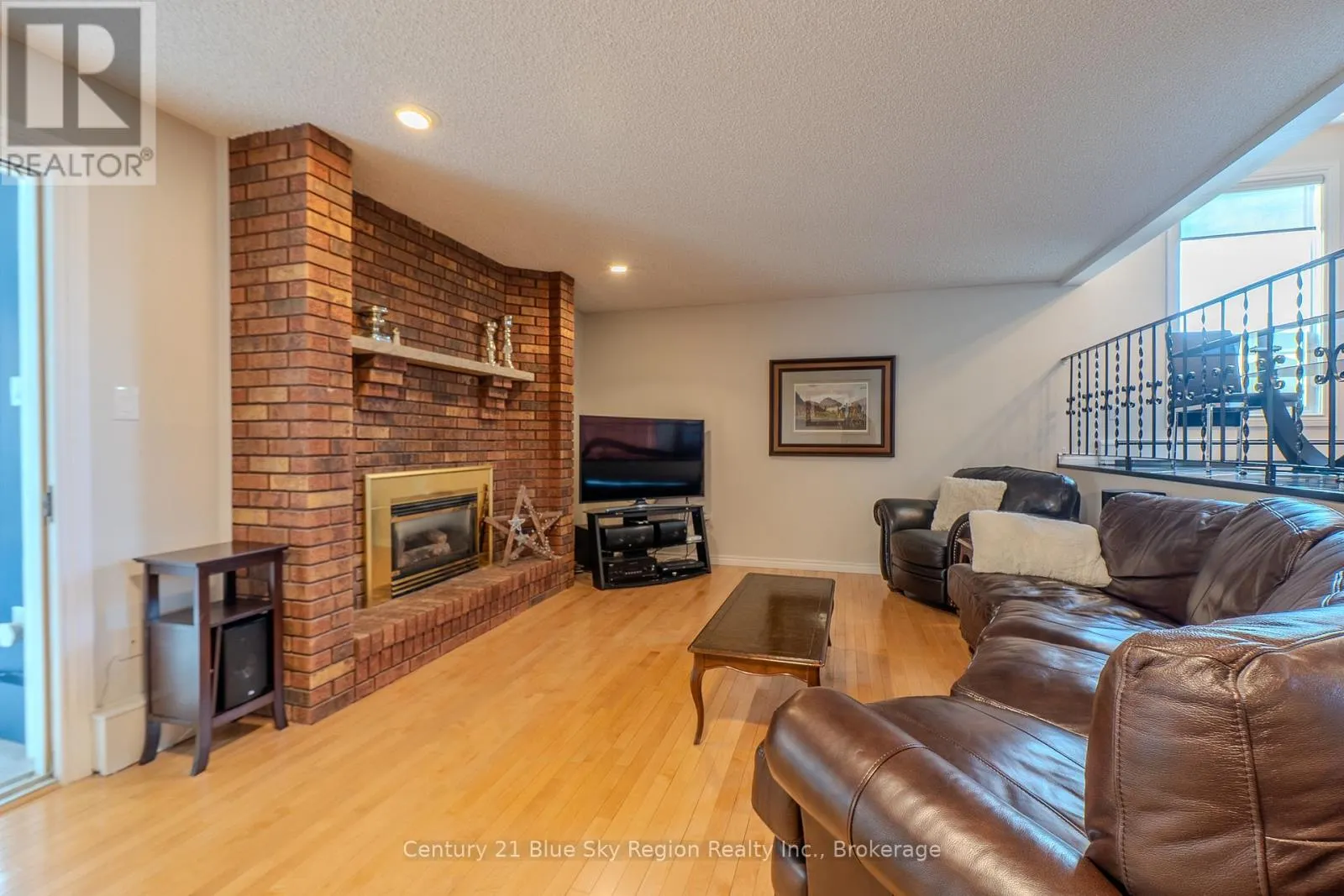 110 SABLE CRESCENT