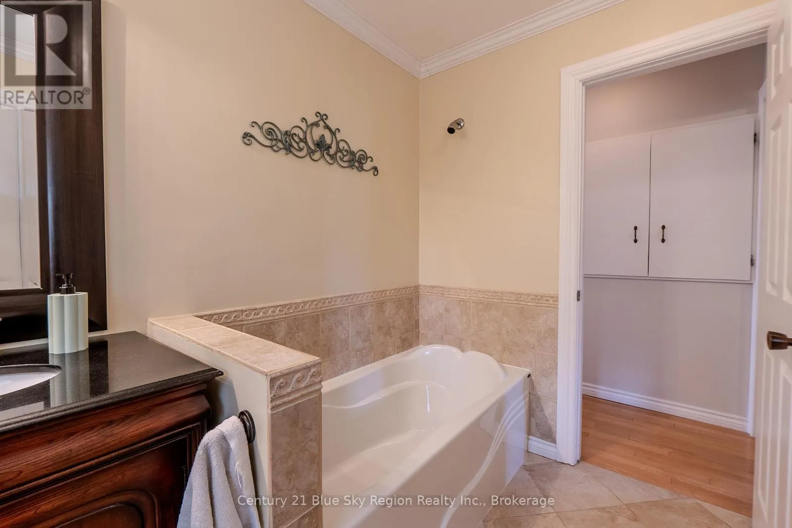 110 SABLE CRESCENT
