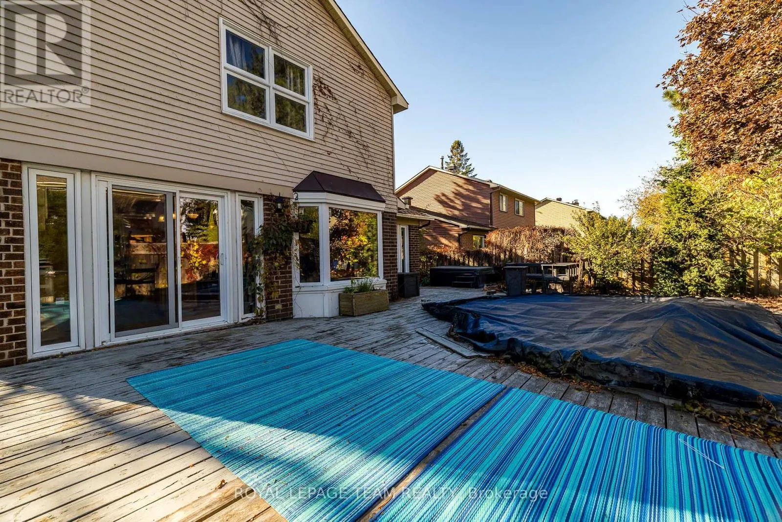19 MCLENNAN WAY