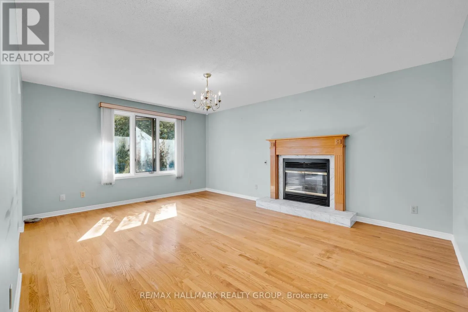 1396 LAROSE AVENUE