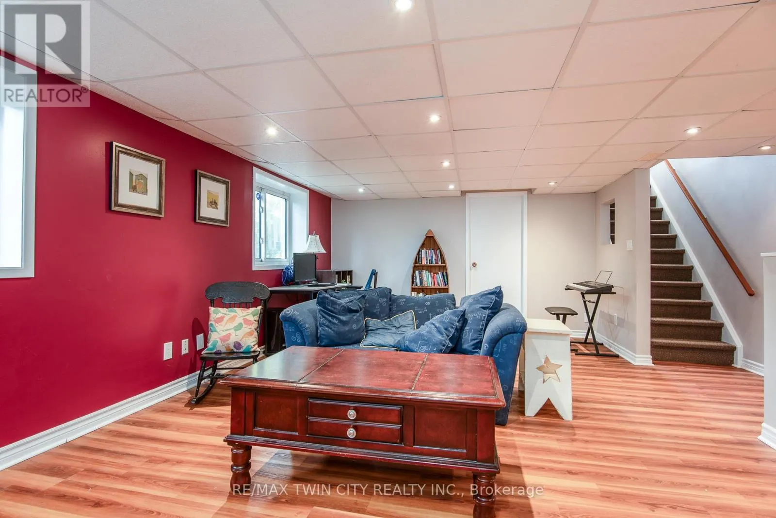 19 KEEWATIN AVENUE