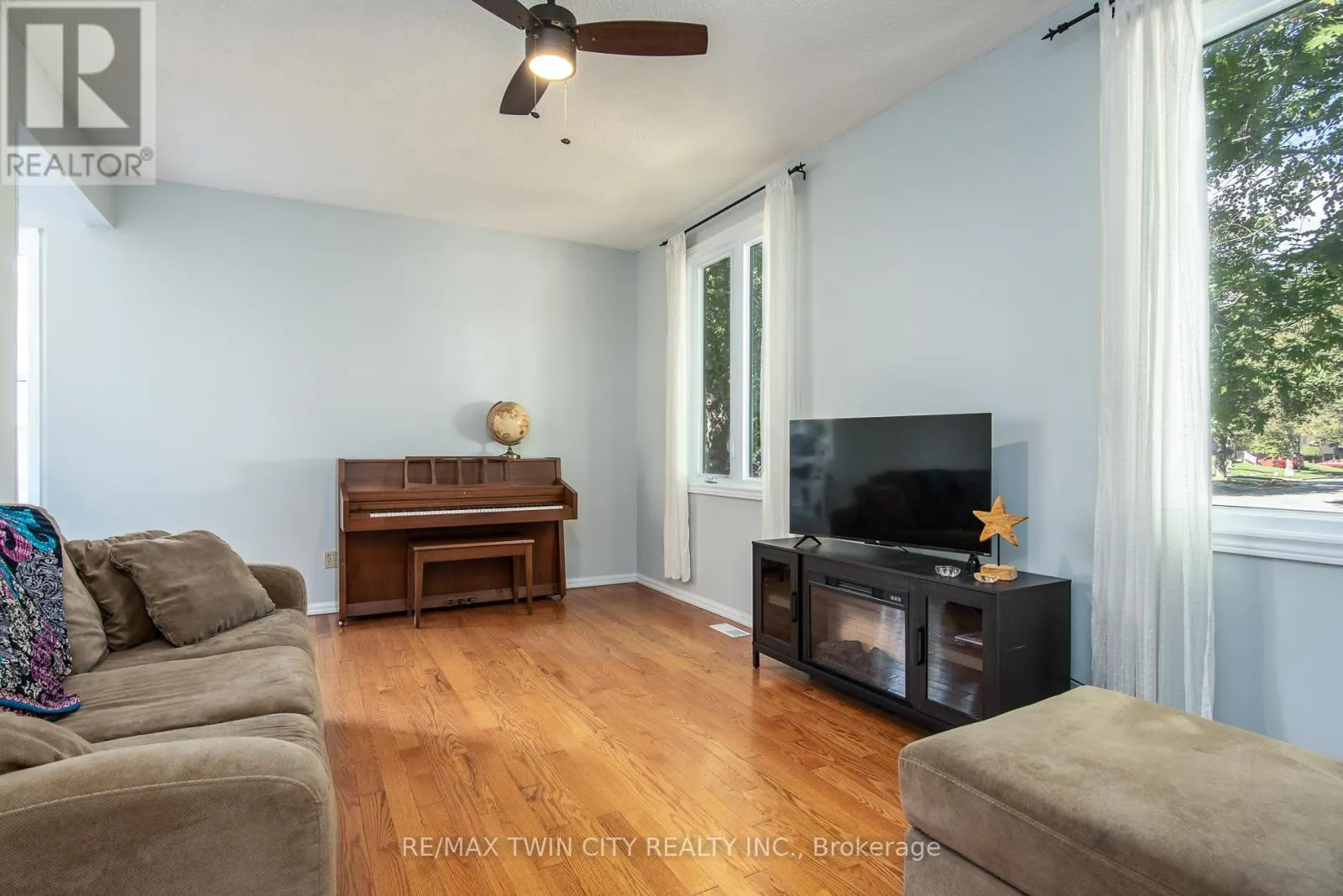 19 KEEWATIN AVENUE