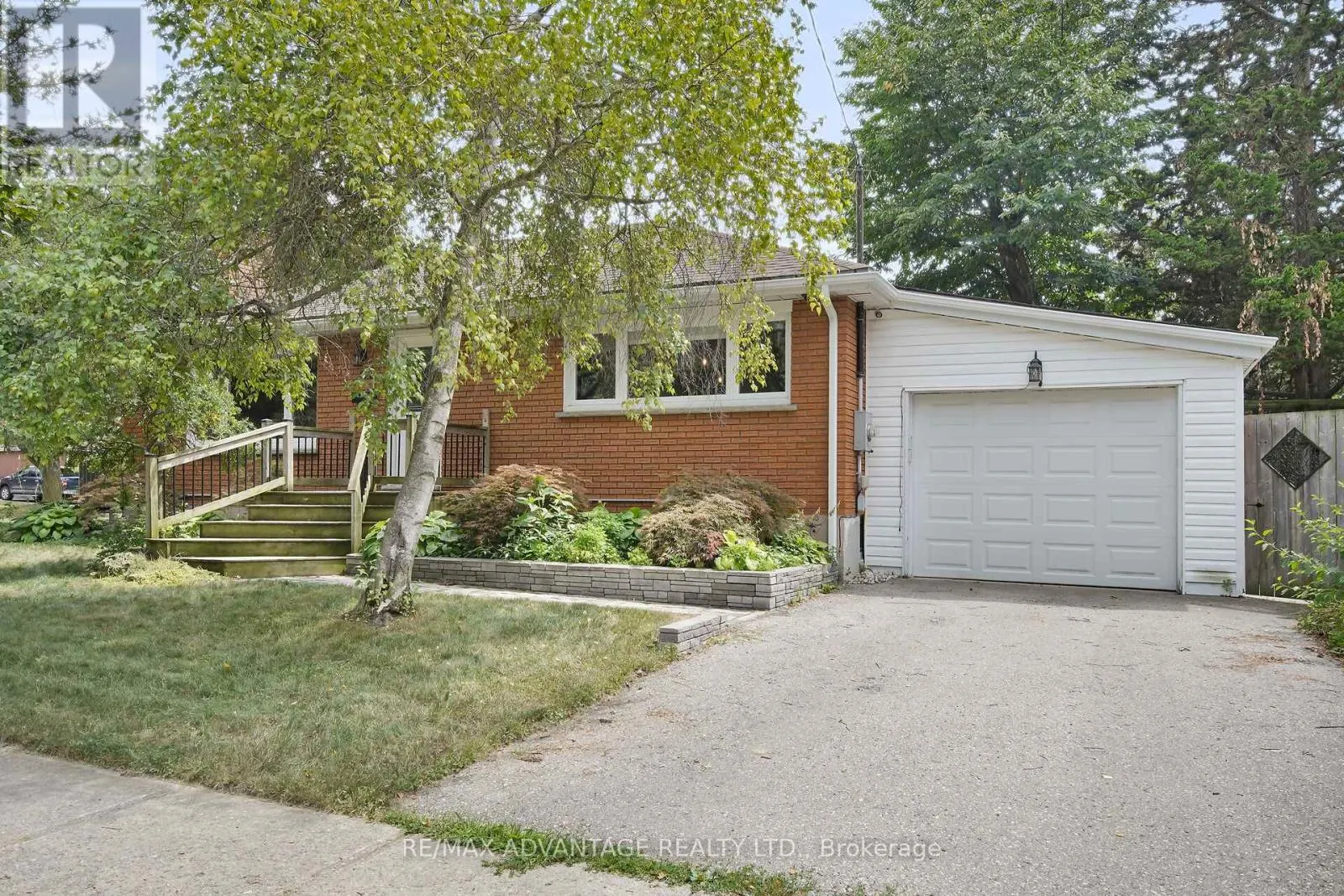 189 KIRKLAND CRESCENT