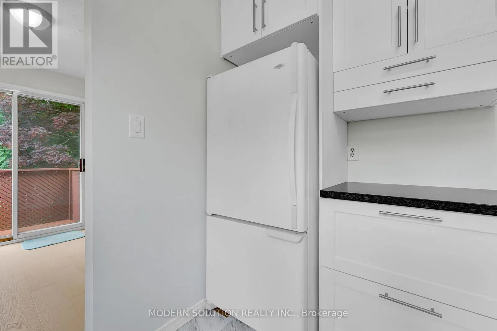 370A CHURCHILL COURT