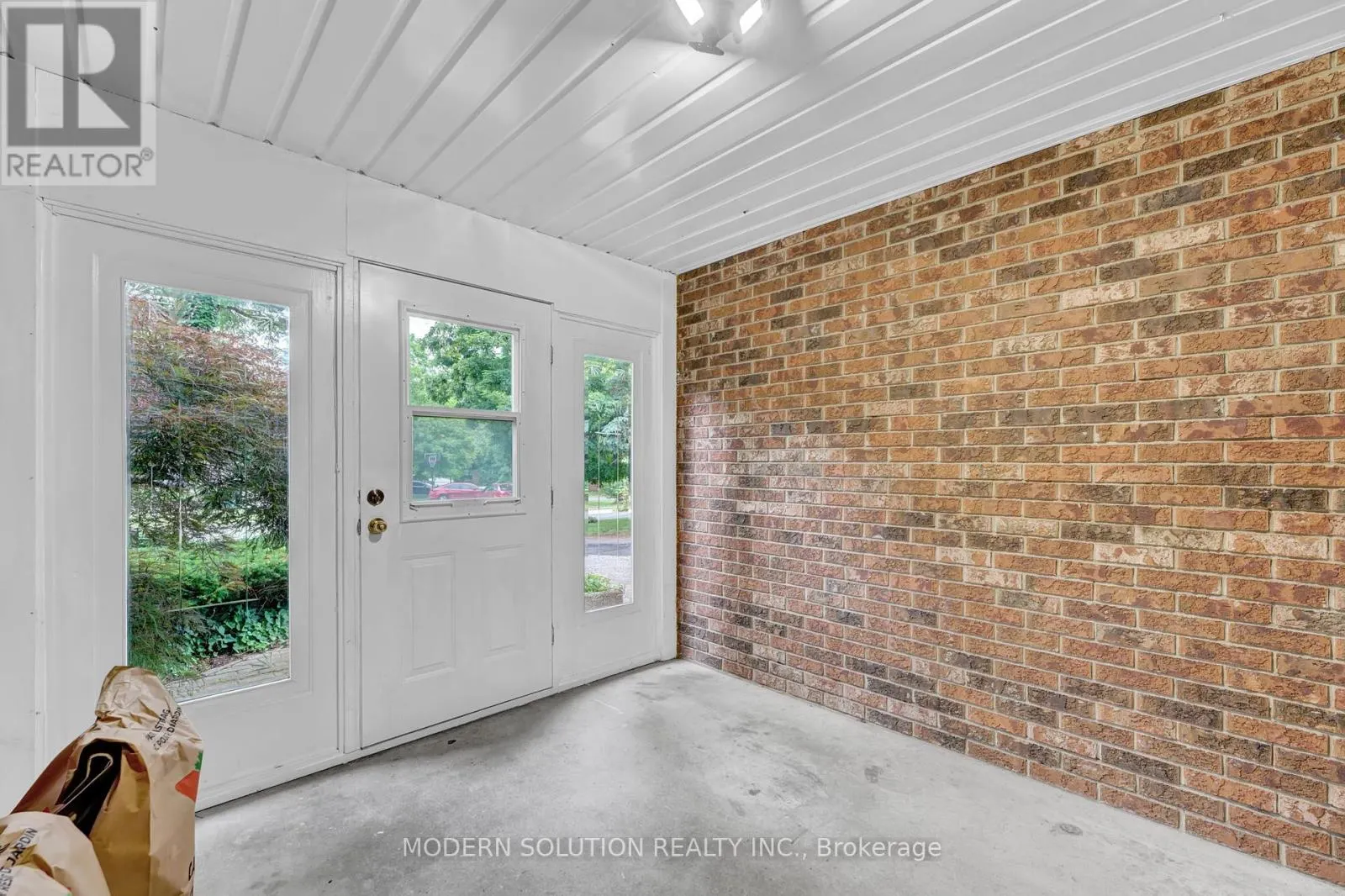 370A CHURCHILL COURT