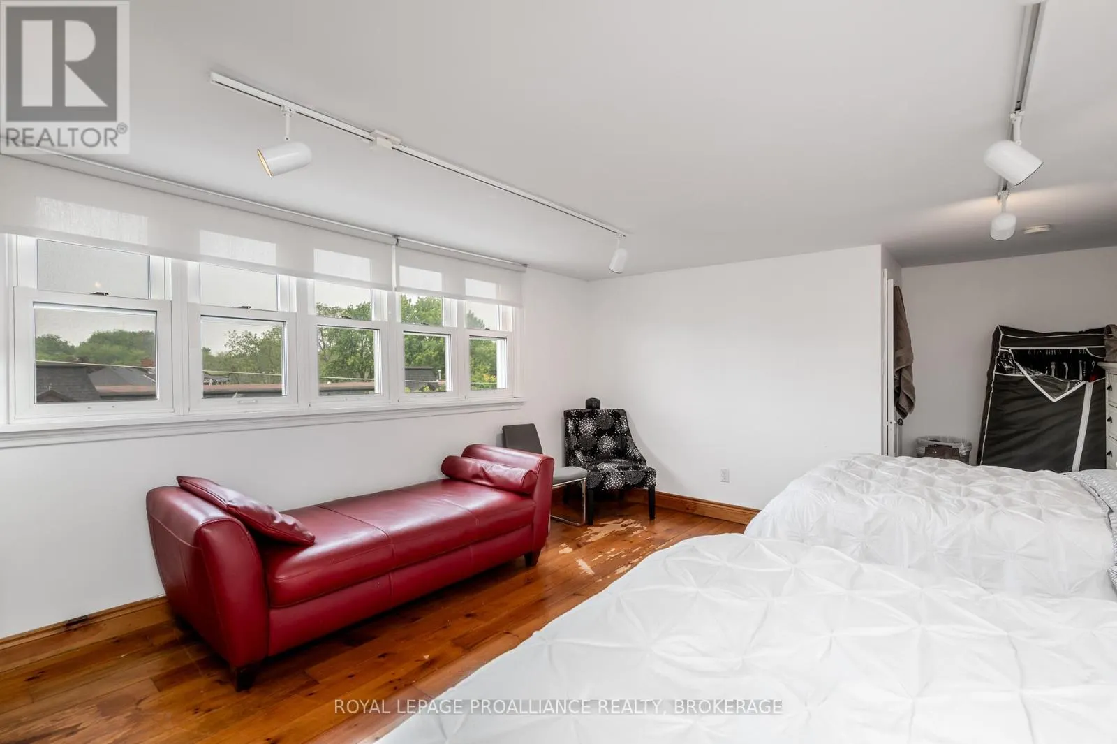 7 - 131 KING STREET E, #7