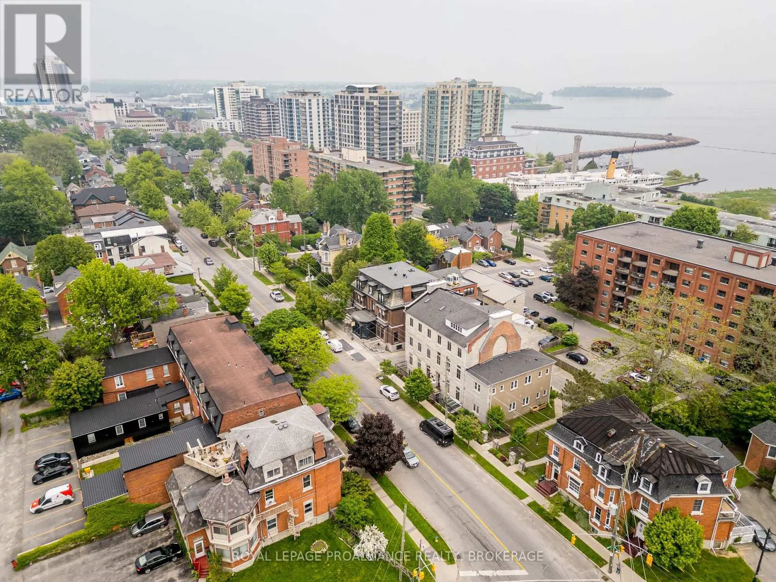 7 - 131 KING STREET E, #7