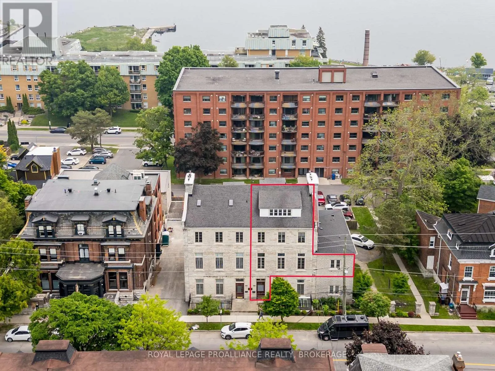 7 - 131 KING STREET E, #7
