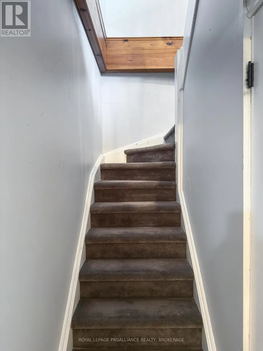 7 - 131 KING STREET E, #7