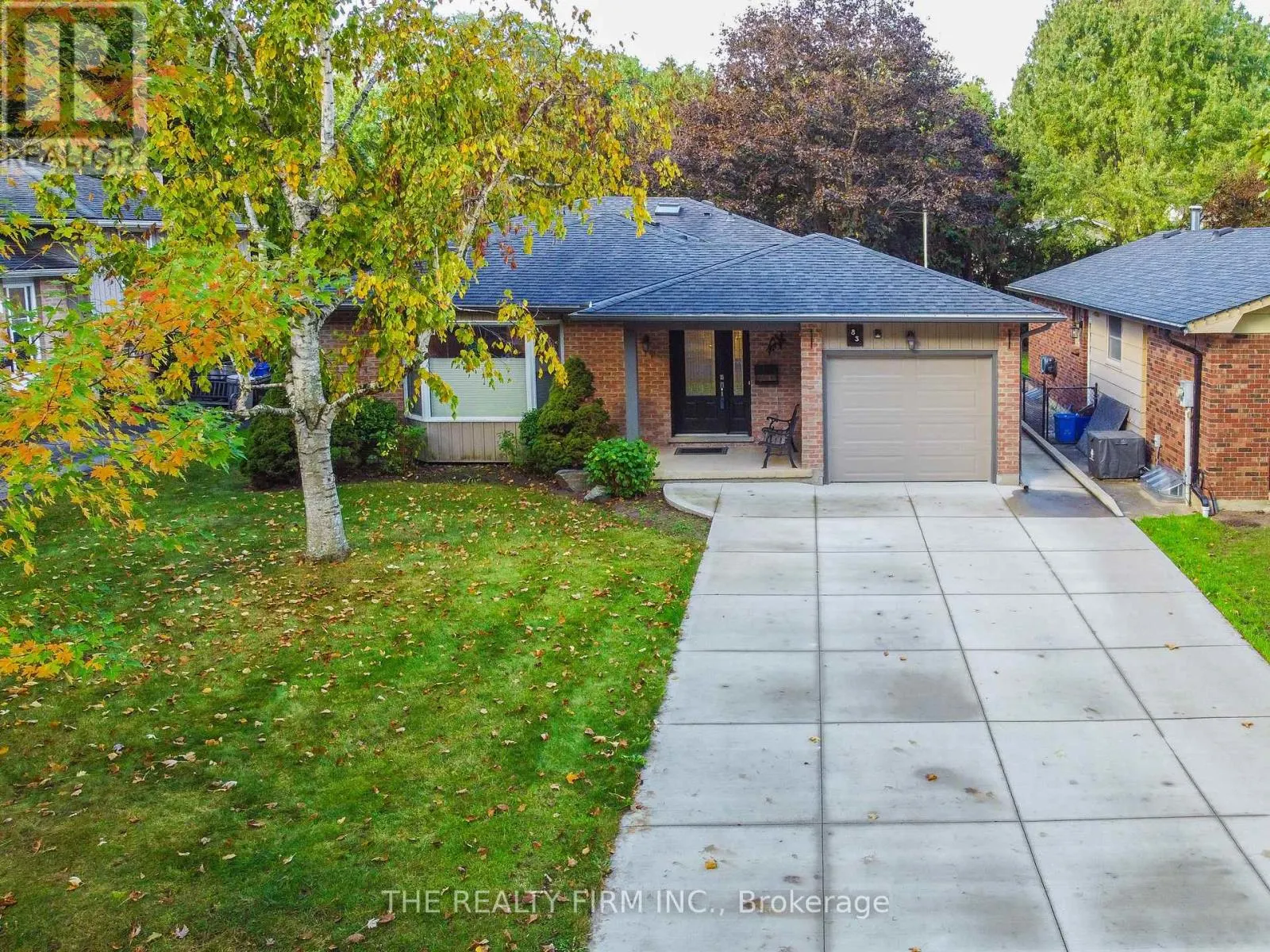83 FAIRLANE ROAD