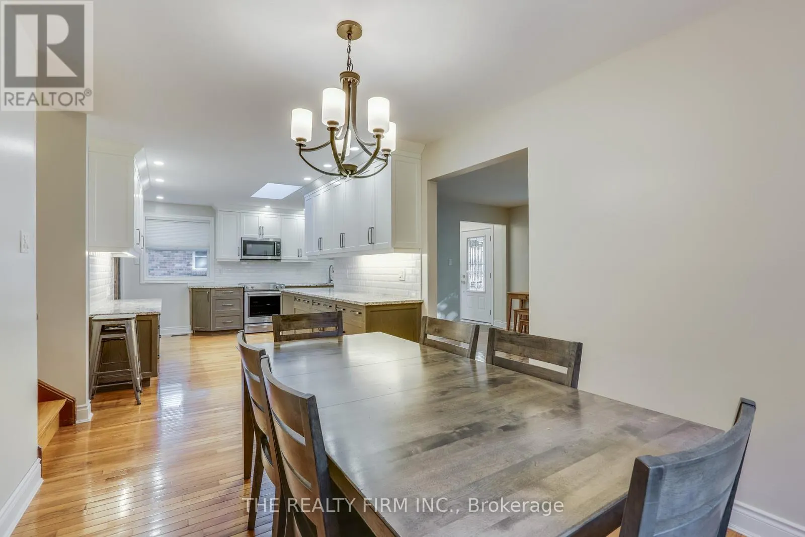 83 FAIRLANE ROAD