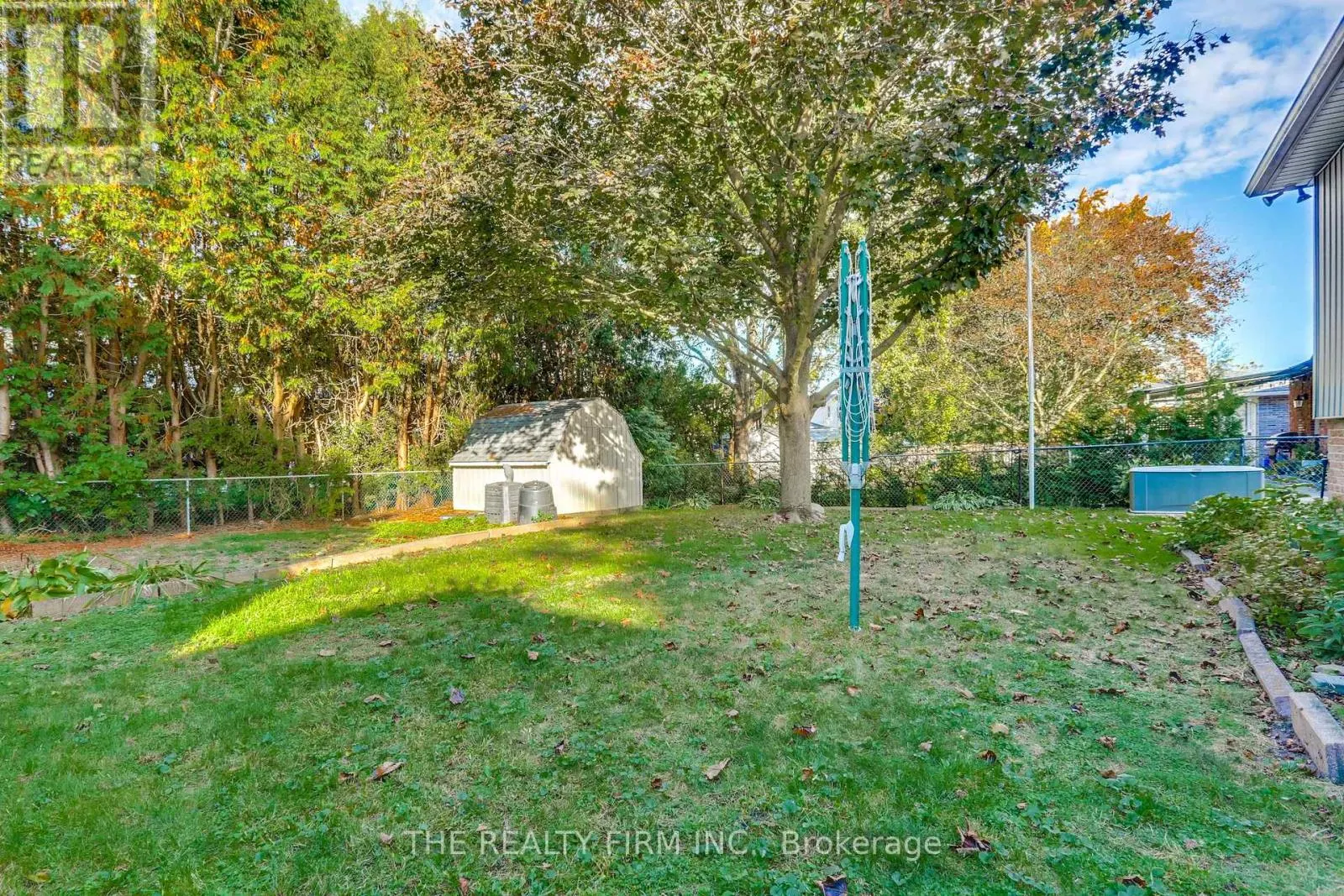 83 FAIRLANE ROAD