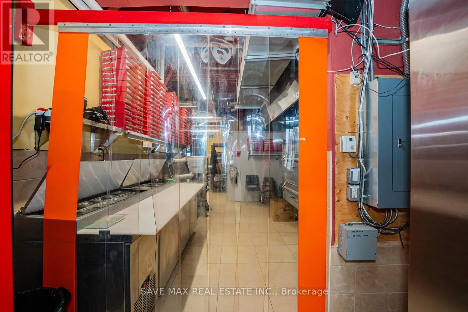 4 - 330 PHILIP STREET W