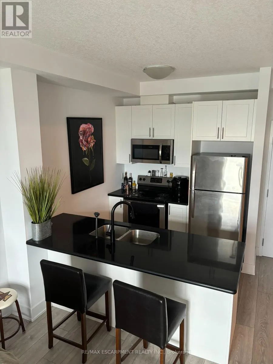 625 - 101 SHOREVIEW PLACE