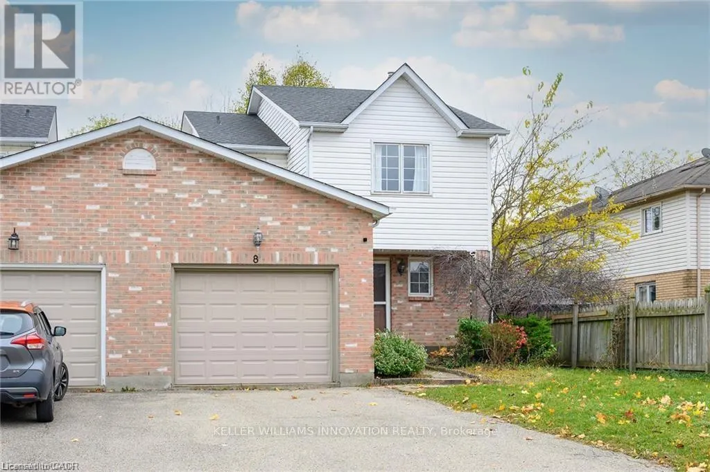 8 BUSS COURT