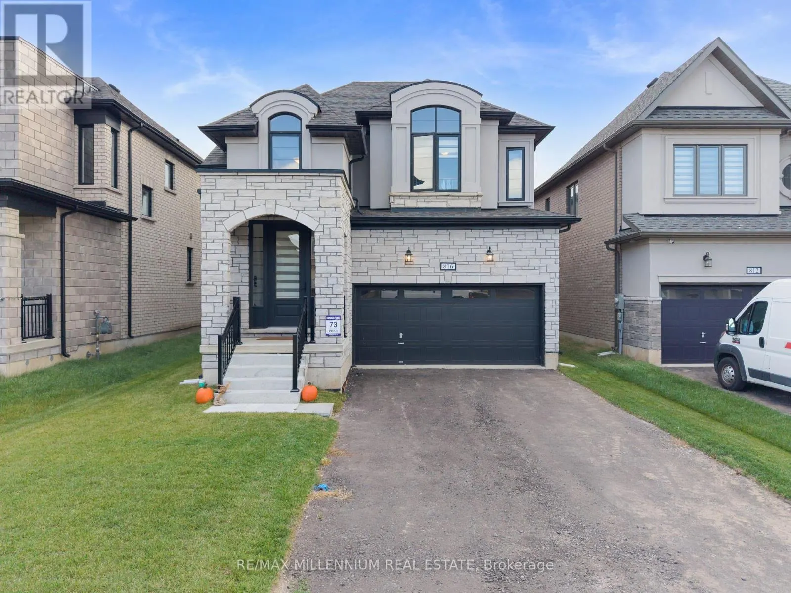 816 KNIGHTS LANE