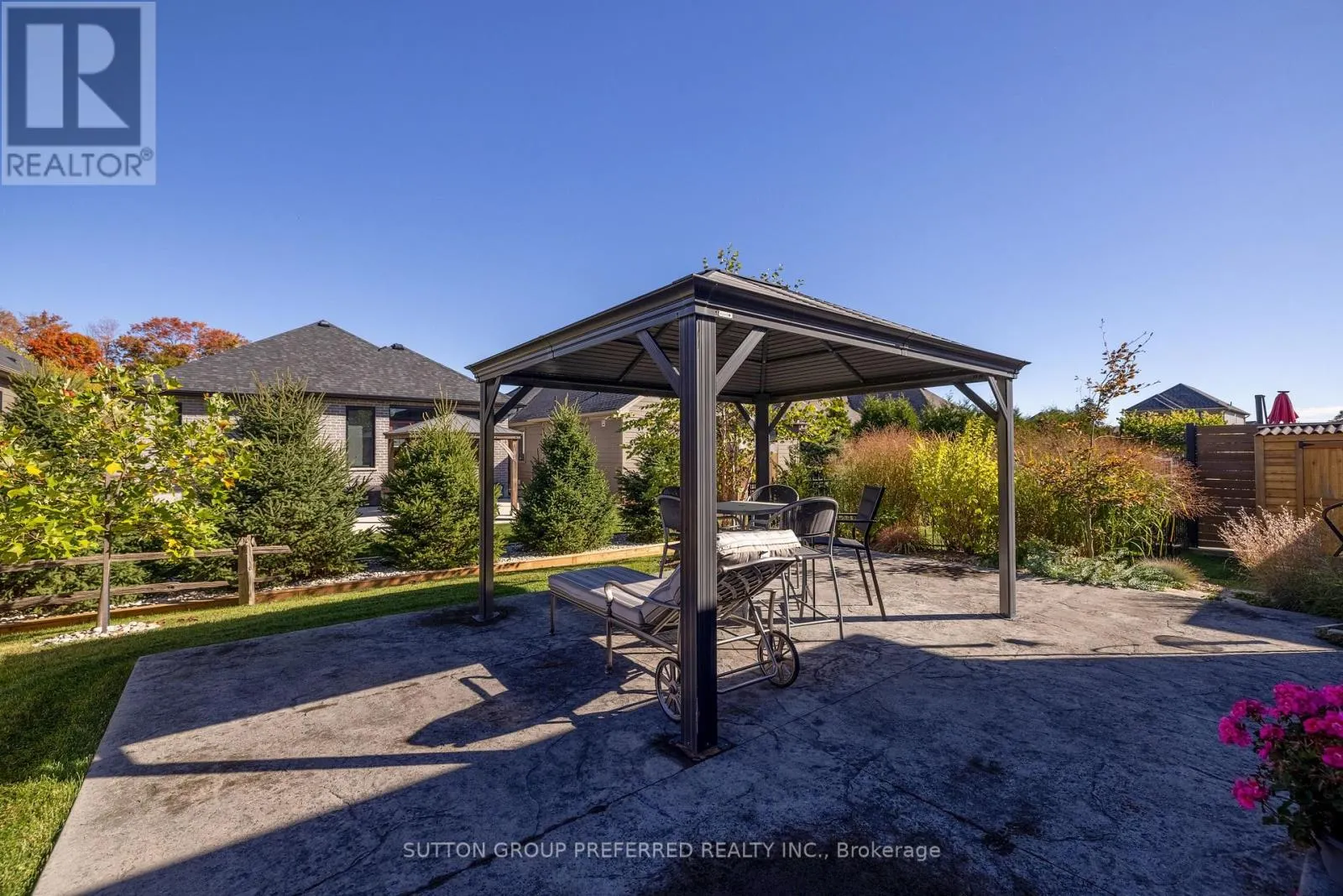 6 - 4700 HAMILTON ROAD, #6