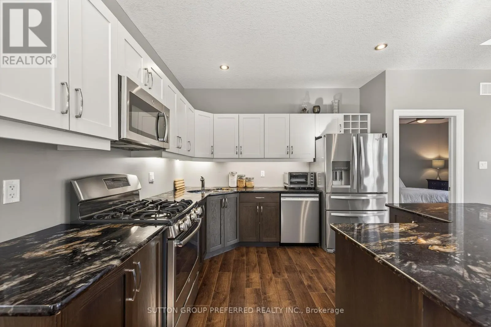 6 - 4700 HAMILTON ROAD, #6