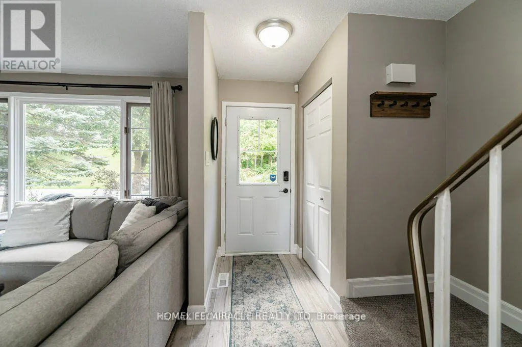 159 OLD CARRIAGE DRIVE