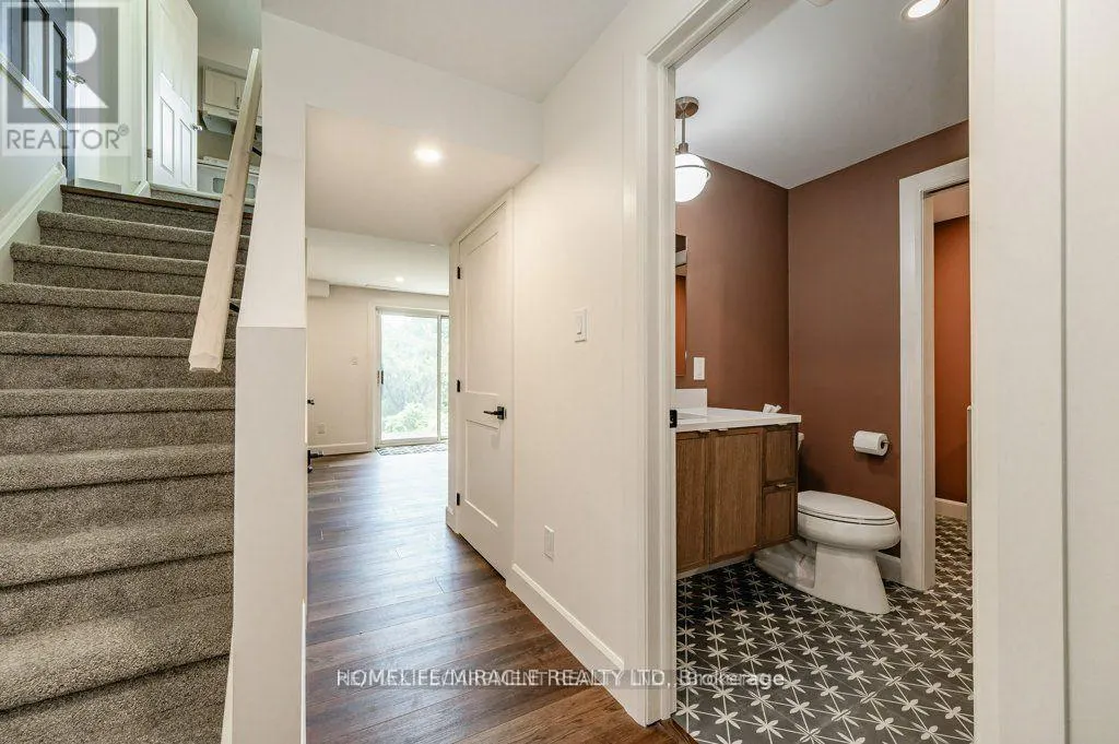 159 OLD CARRIAGE DRIVE