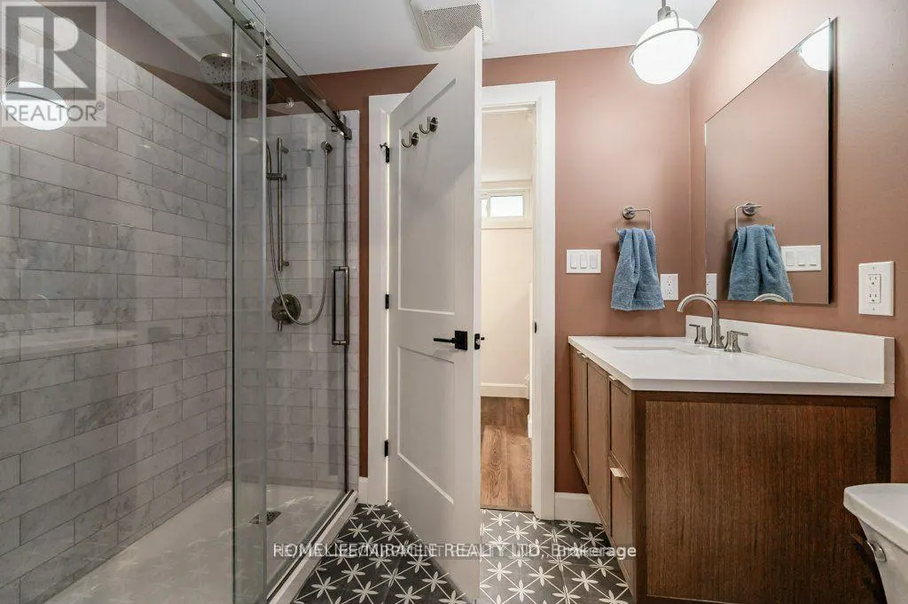 159 OLD CARRIAGE DRIVE