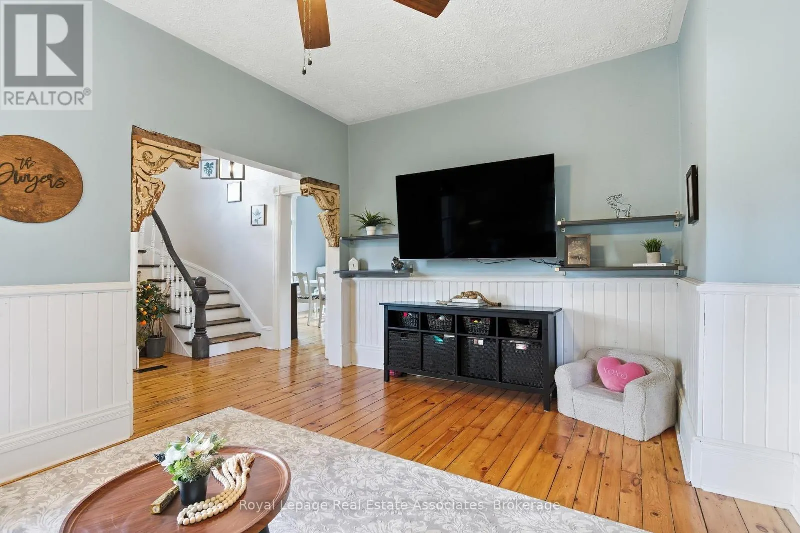3 SHAW AVENUE E