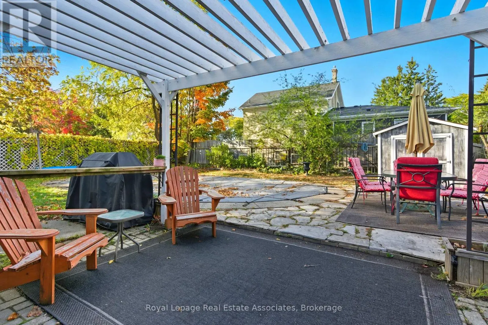 3 SHAW AVENUE E