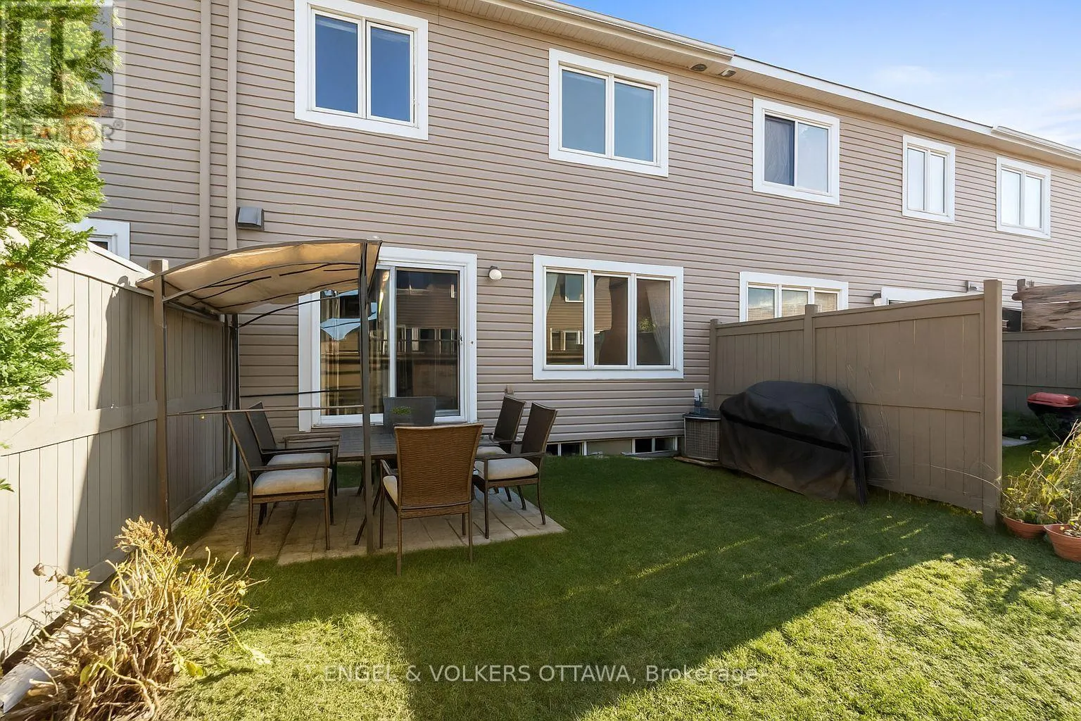 308 SONG SPARROW STREET