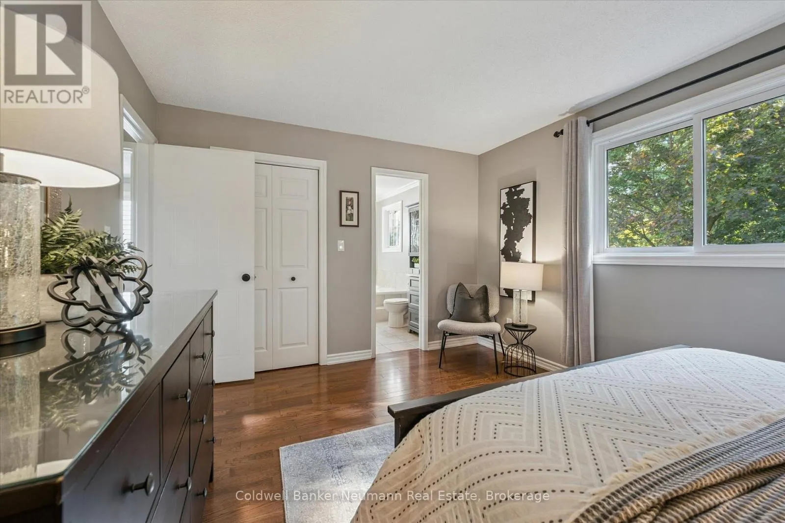 638 HOLMAN CRESCENT