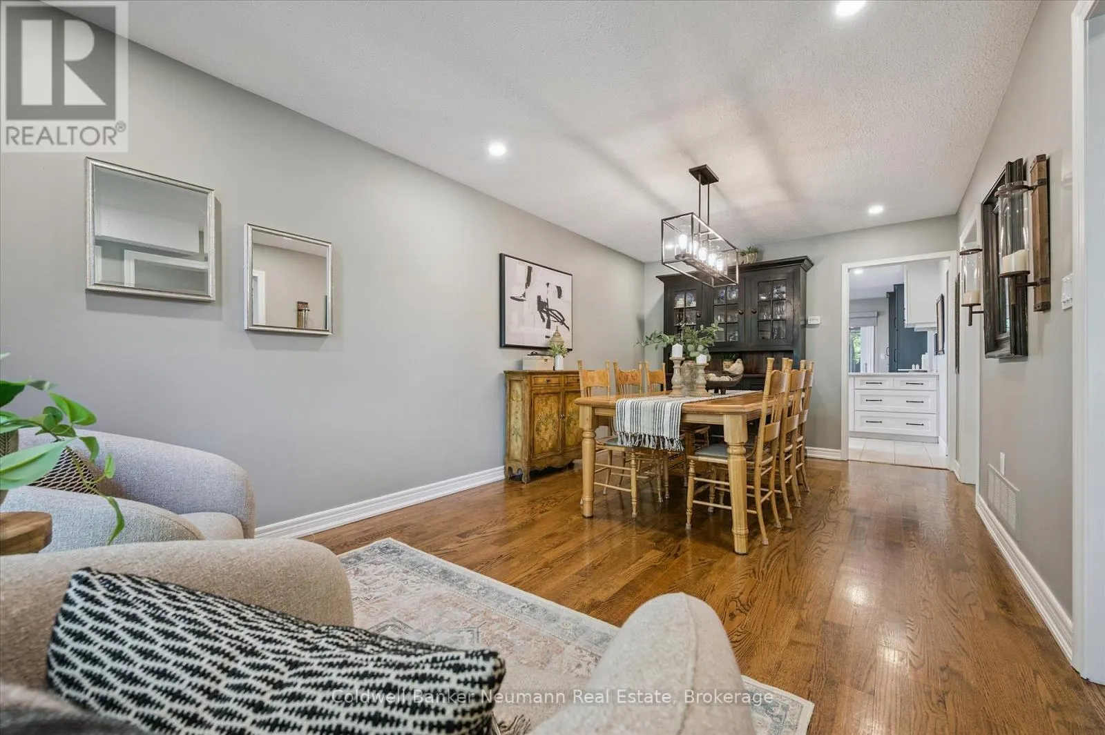 638 HOLMAN CRESCENT
