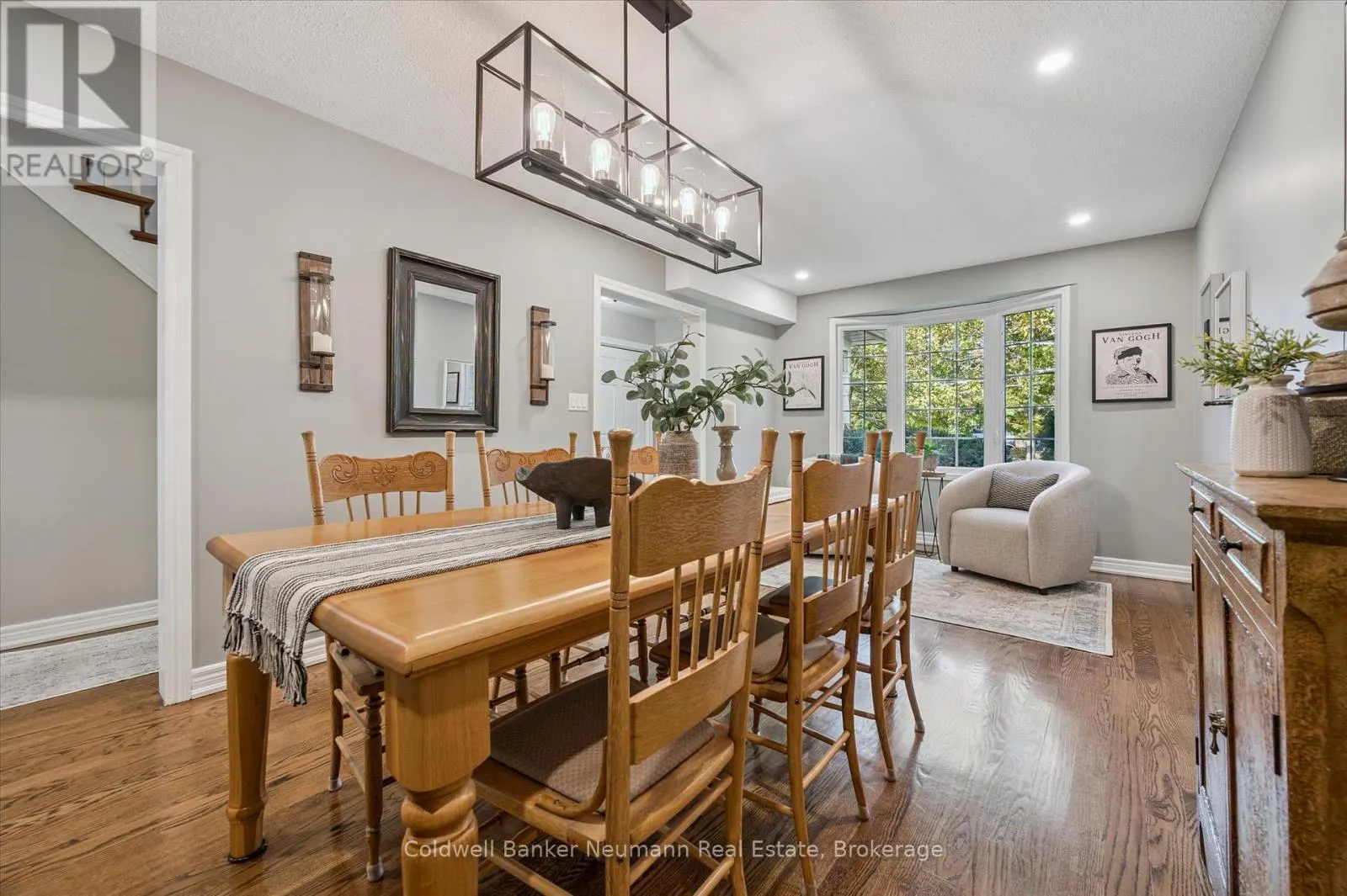 638 HOLMAN CRESCENT