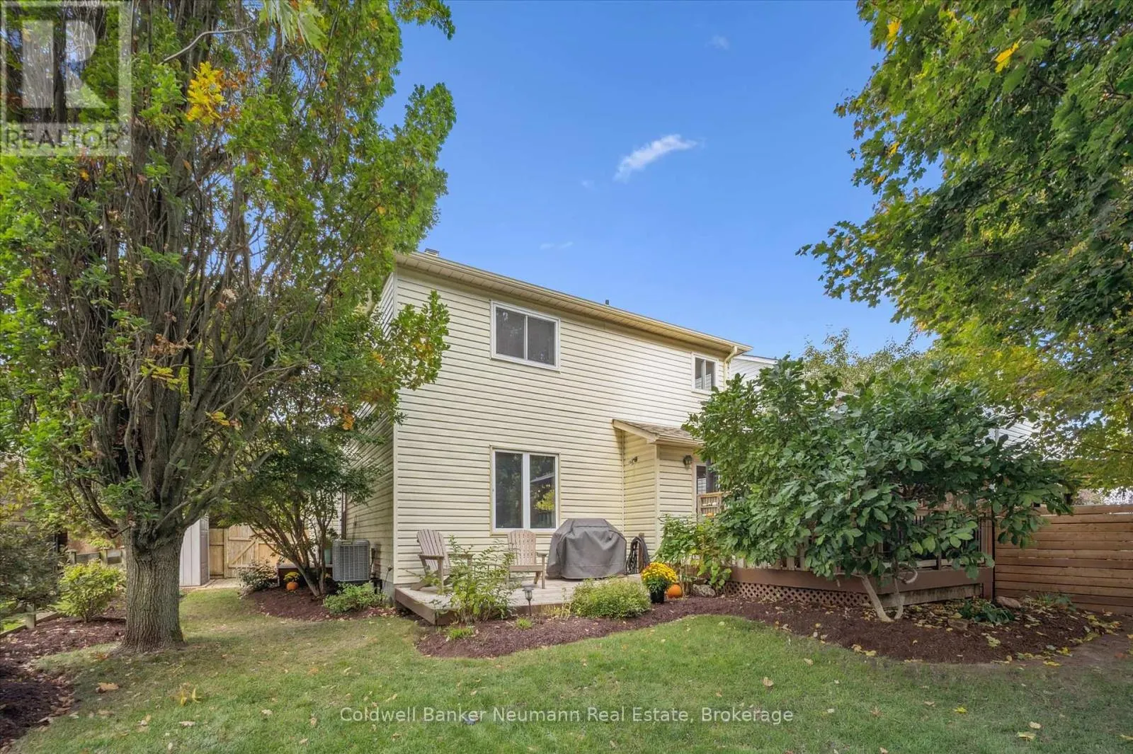 638 HOLMAN CRESCENT