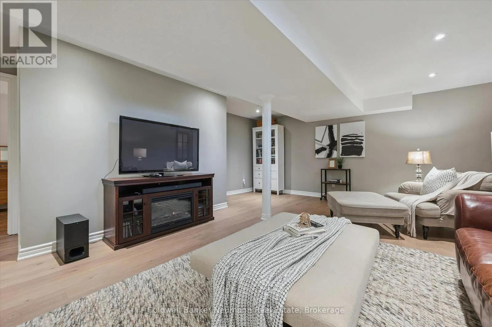 638 HOLMAN CRESCENT