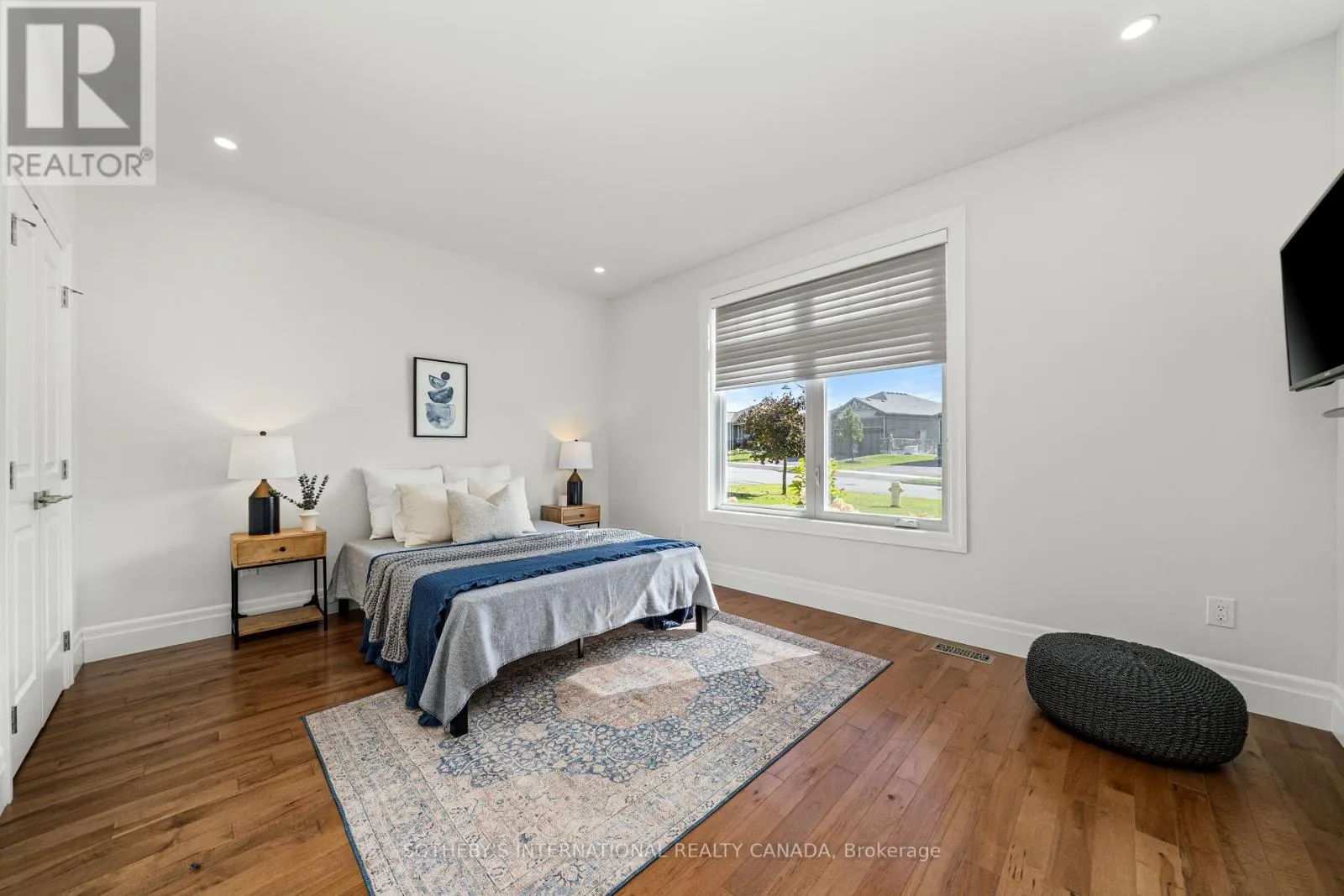 30 PINE RIDGE DRIVE