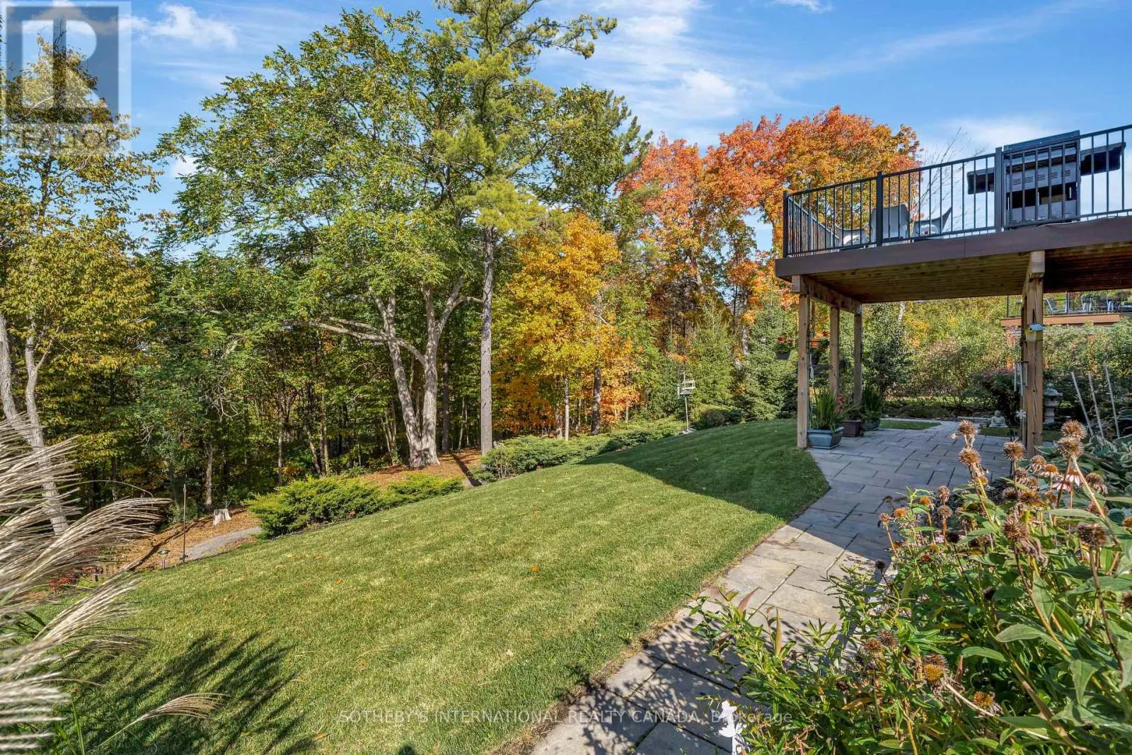 30 PINE RIDGE DRIVE