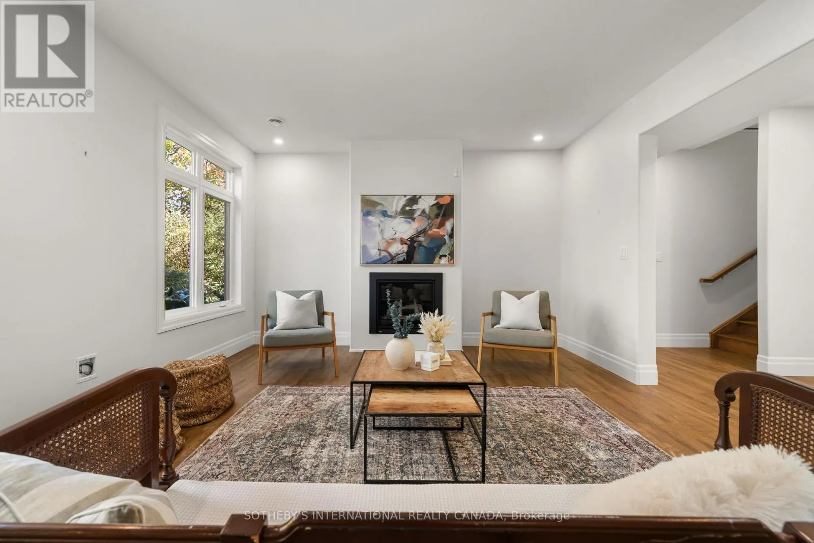 30 PINE RIDGE DRIVE