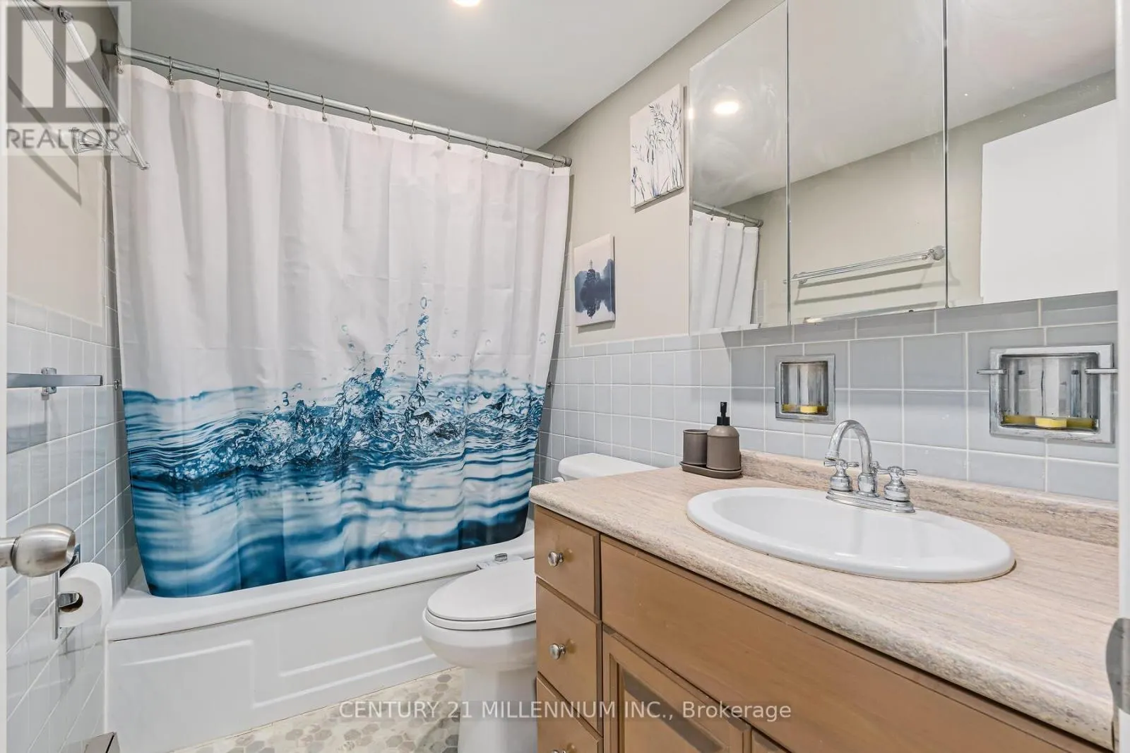 203 - 11 WOODMAN DRIVE