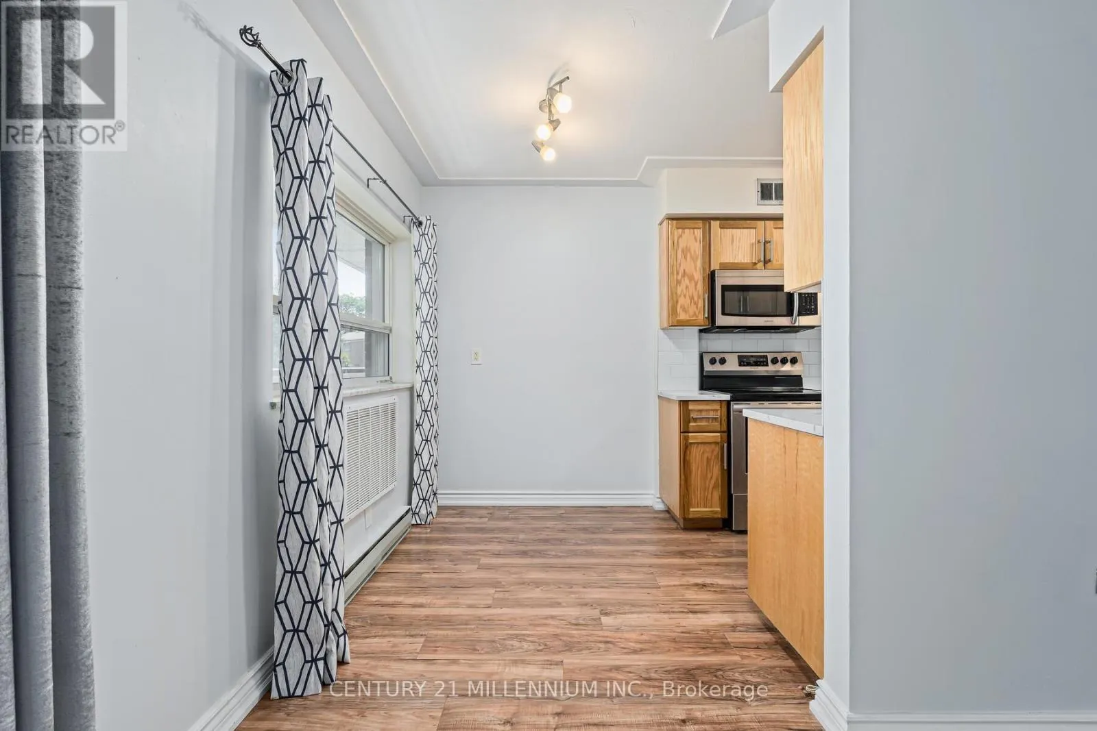 203 - 11 WOODMAN DRIVE