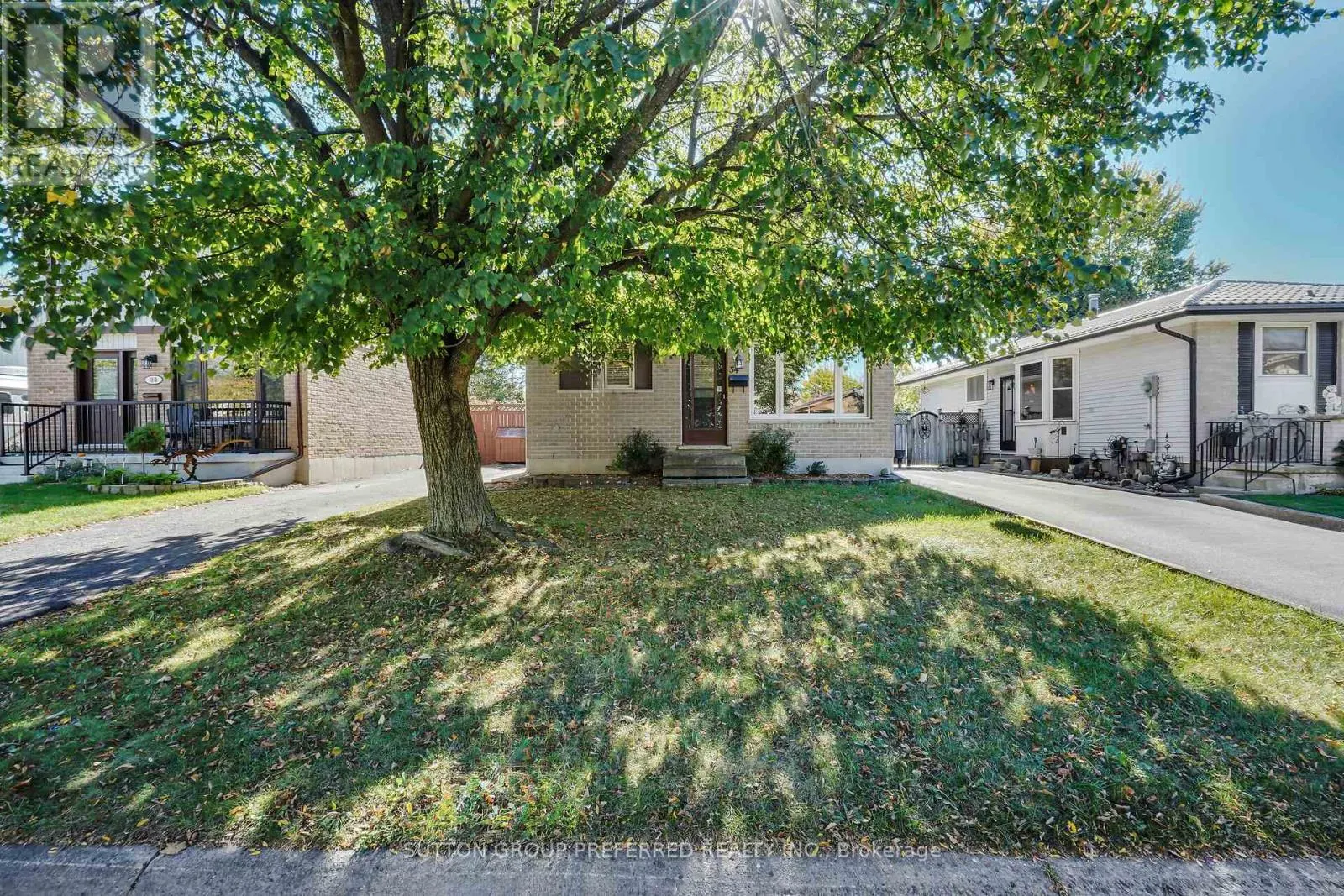 34 HEARTHSIDE PLACE